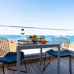 شقة فندقية Aiora