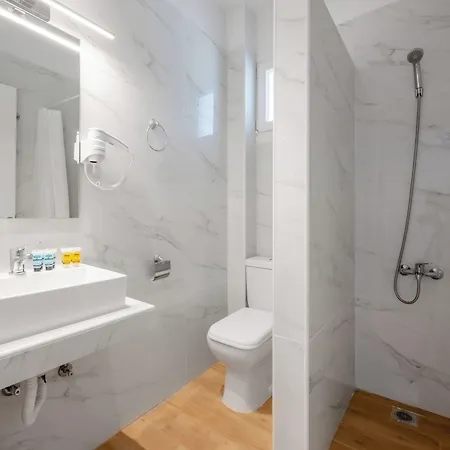Aiora 3* Psakoudia